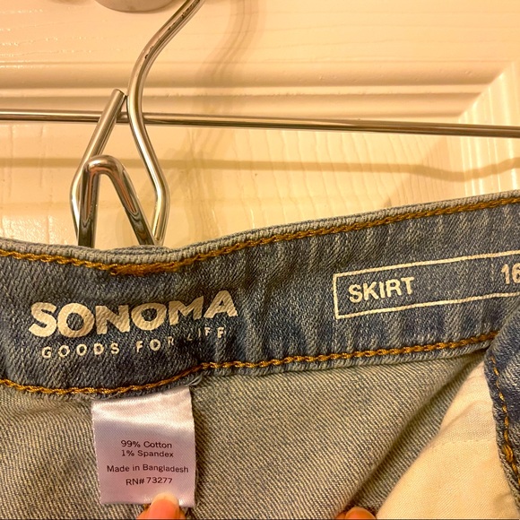 Classic blue jean mini skirt size 16.. - Picture 5 of 5